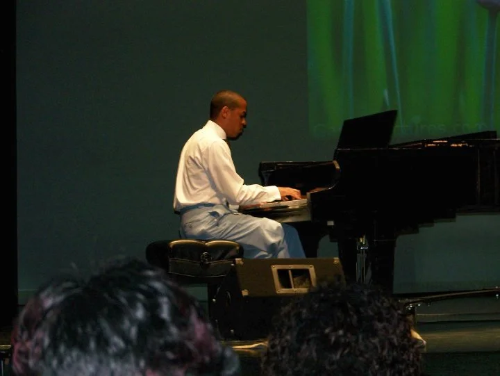 Robert Waldrup - Piano Student