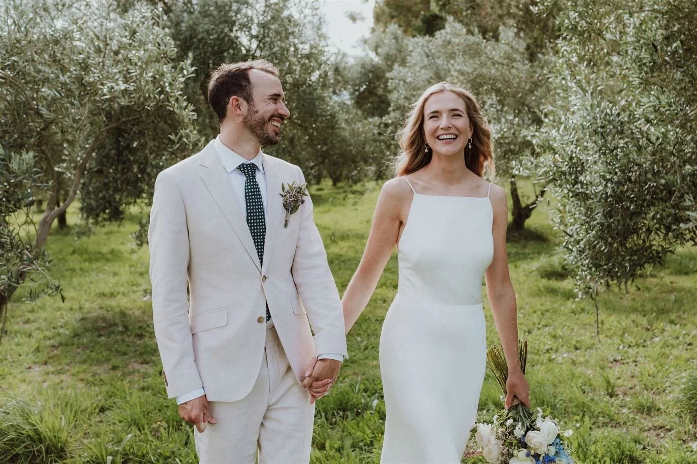 One year ago at @tarurekaestate! 💛 Such a beautiful day! Happy wedding anniversary M + C! 

(I&rsquo;m a day late sharing this @muireannwalton, but I was thinking of you guys yesterday!!)