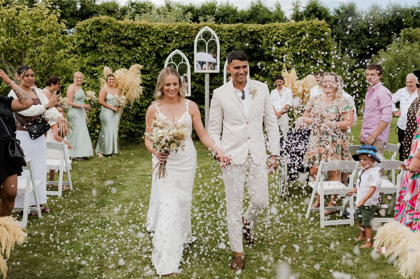 The Roberts! One year ago today at @landingathomebush ❤️