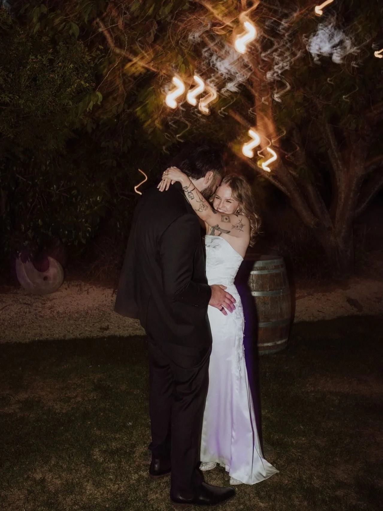 1 year ago! Happy wedding anniversary H + S ❤️

Venue: @parehua_resort