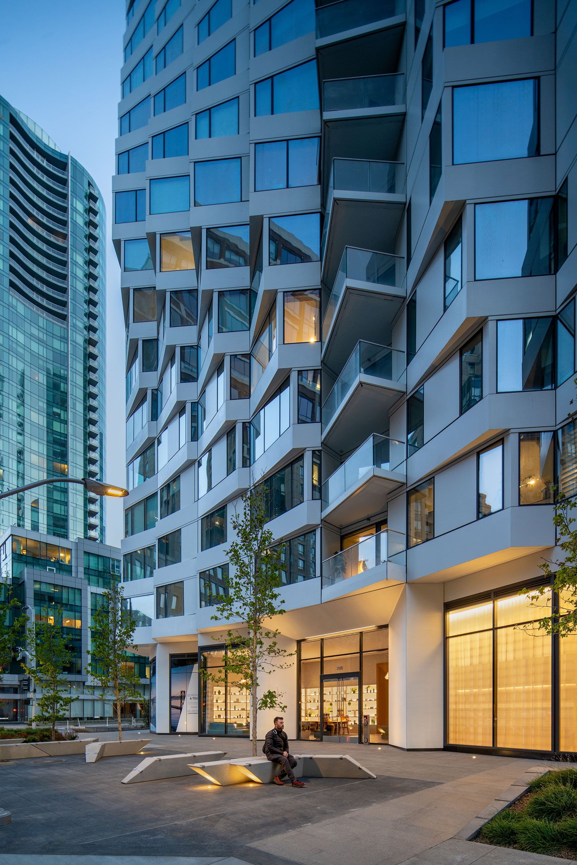 Mira, 160 Folsom Residential Tower - Pritchard Peck Lighting Design