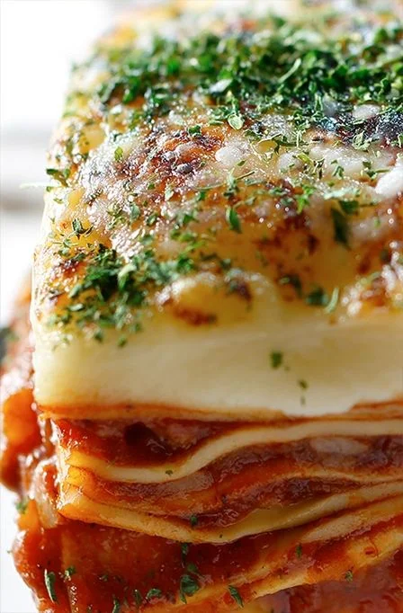 Starbucks serverar också en del varm mat.