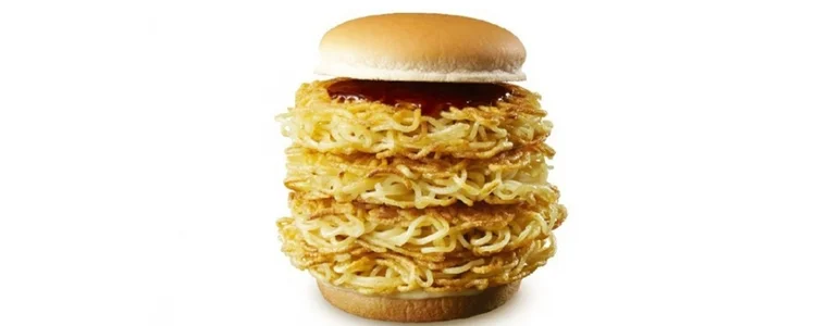 Här en annan variant på "ramenburgare" från en av de större japanska kedjorna. Den såldes bara under en begränsad period, kan vi tillägga.Foto: Lotteria