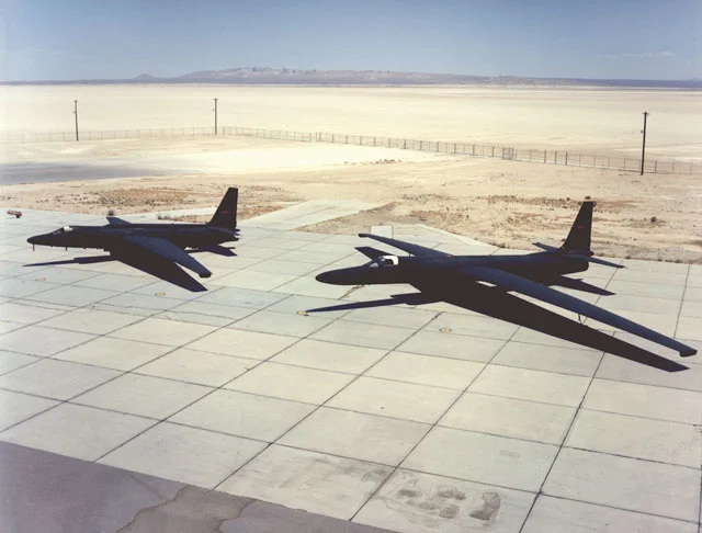 C-&-R-models_640.jpg