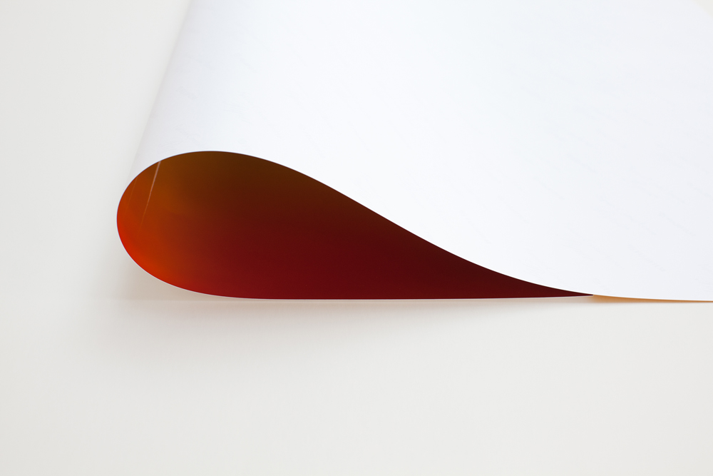 paper drop (reversed), 2011, © Wolfgang Tillmans, Courtesy Galerie Buchholz, Berlin/Cologne, Maureen Paley, London and David Zwirner, New York