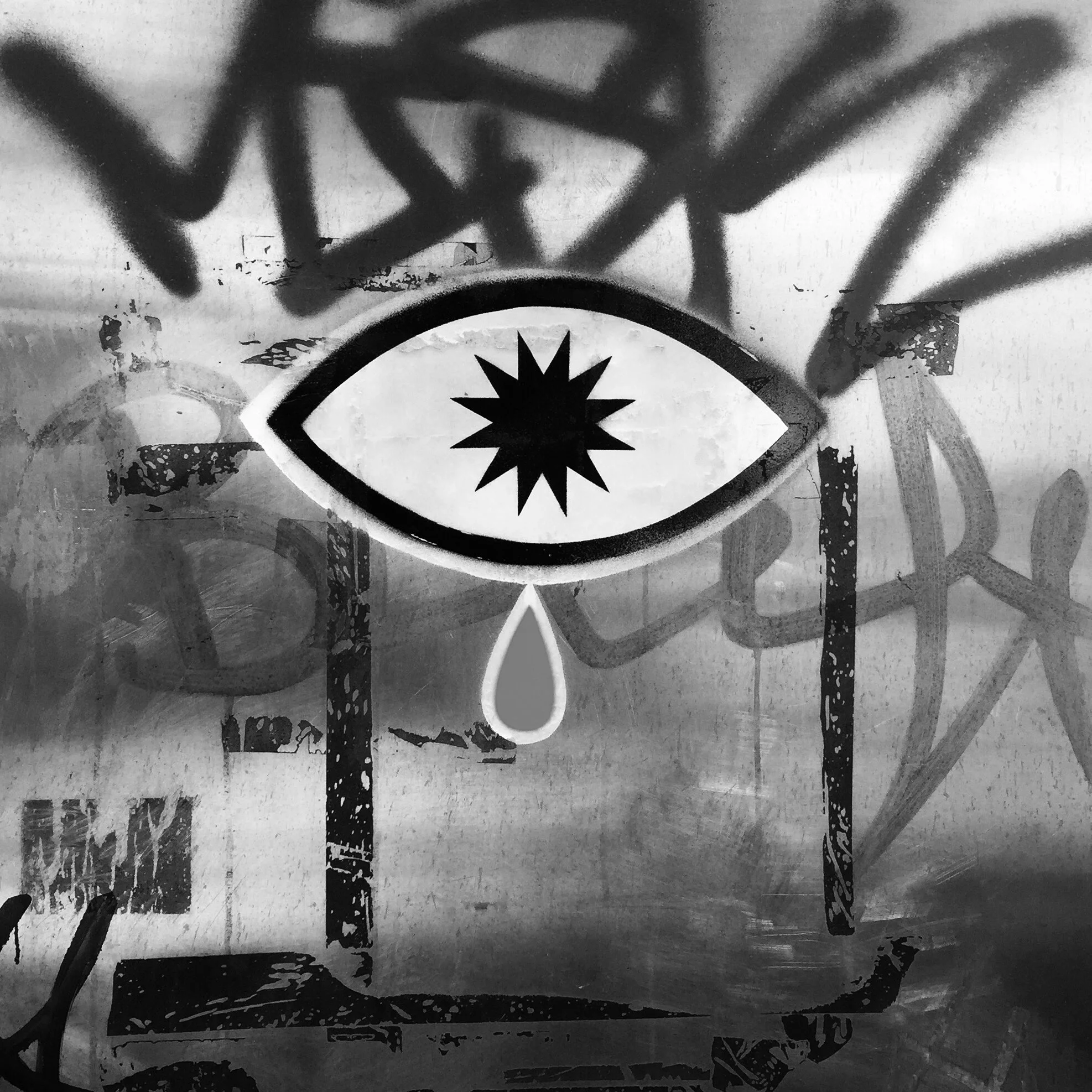 SNUFF-EYE-EXPLOSION-TEARDROP-b&w-snuffcreative2016.jpg