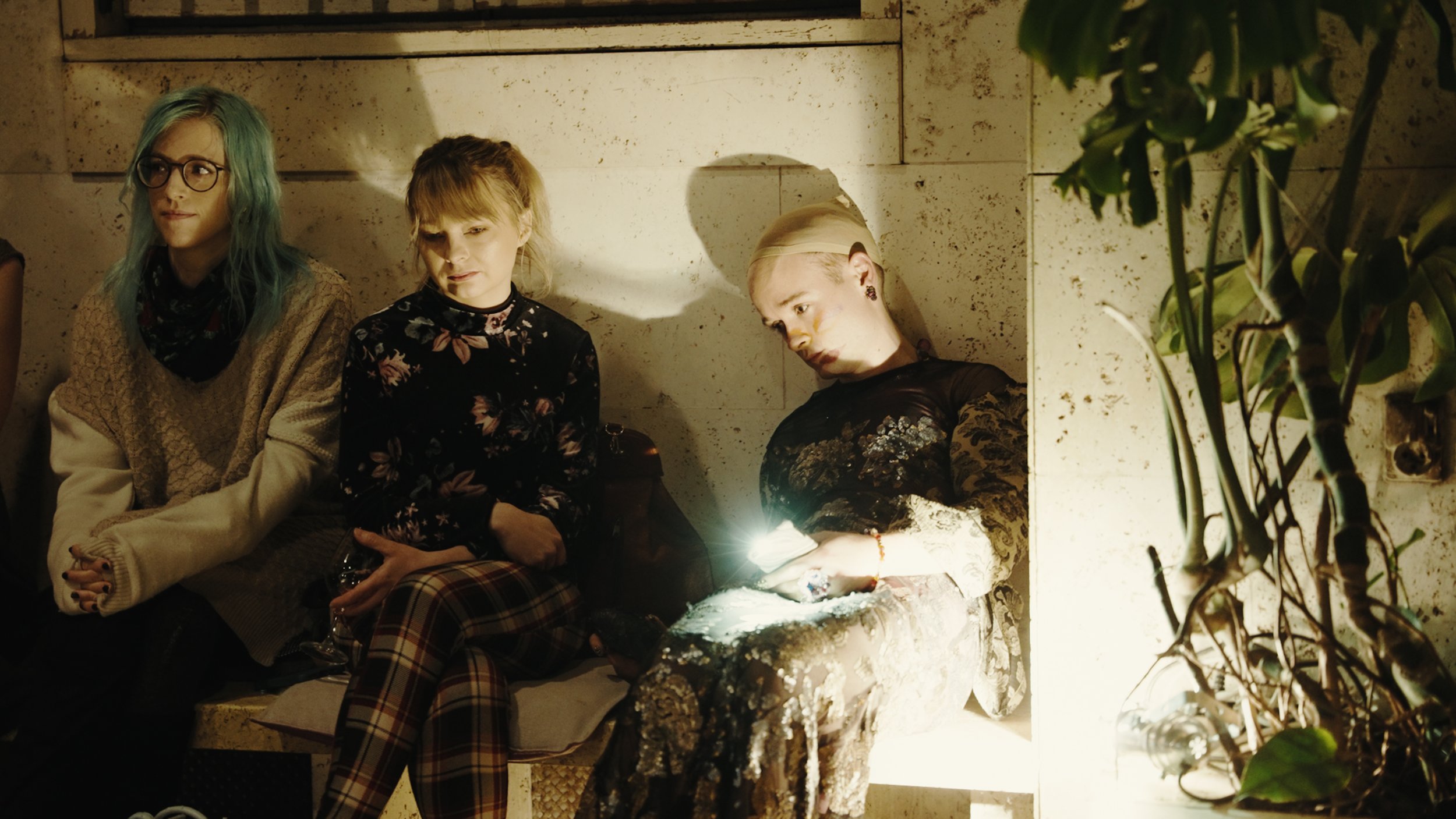 Video performance documentation of Daniel Mølholt Bülow & Jonas Kjeldgaard Sørensen: ’Plateuic’ at Villa Kultur