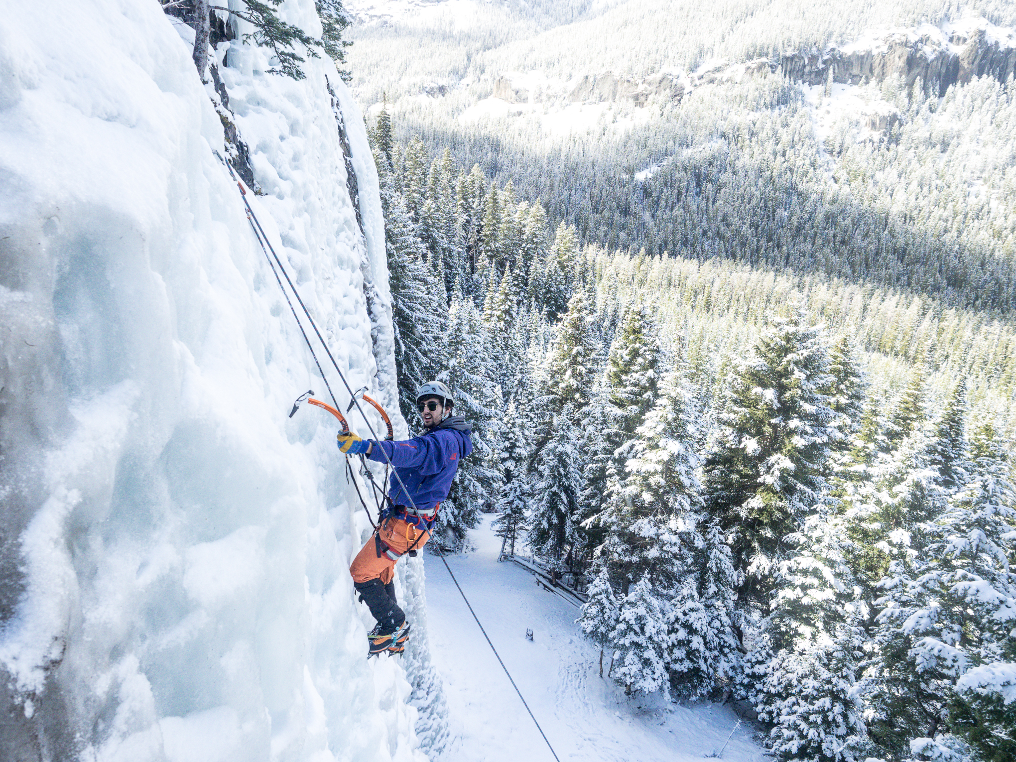 Climbing- RIDGE-Academy-3.jpg