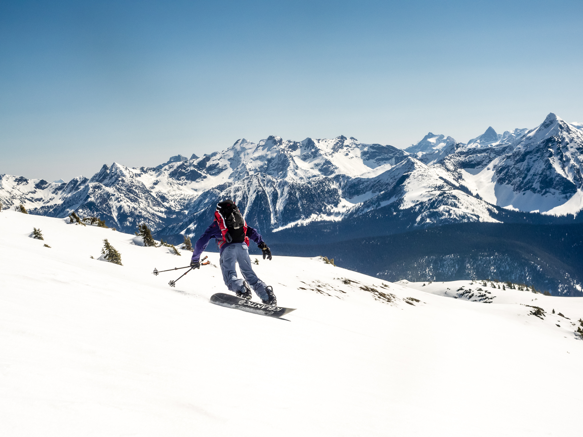 Snowboardinbg-RIDGE-Mountain-Academy-7.jpg