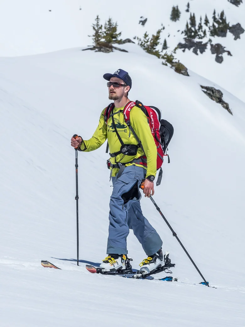 Ski Mountaineering for Students
