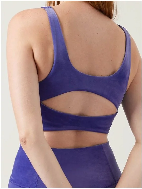   Velvet Cut-out Crop                                                                                      HO22  