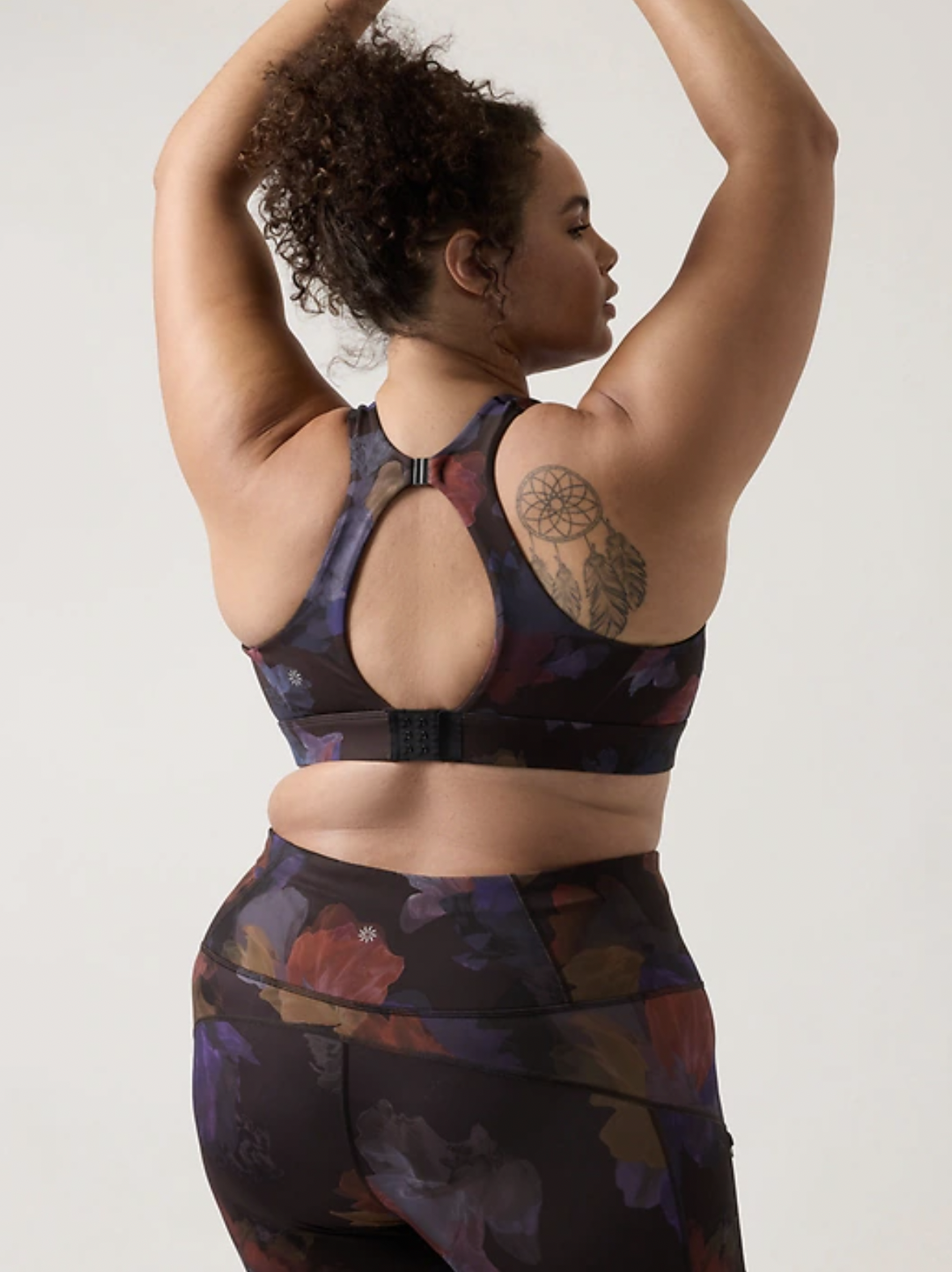   Ultimate Ease in Night Bloom                                                                  HO22  
