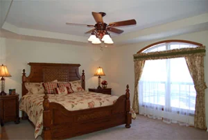 Single Tray Ceiling with Clipped Corners