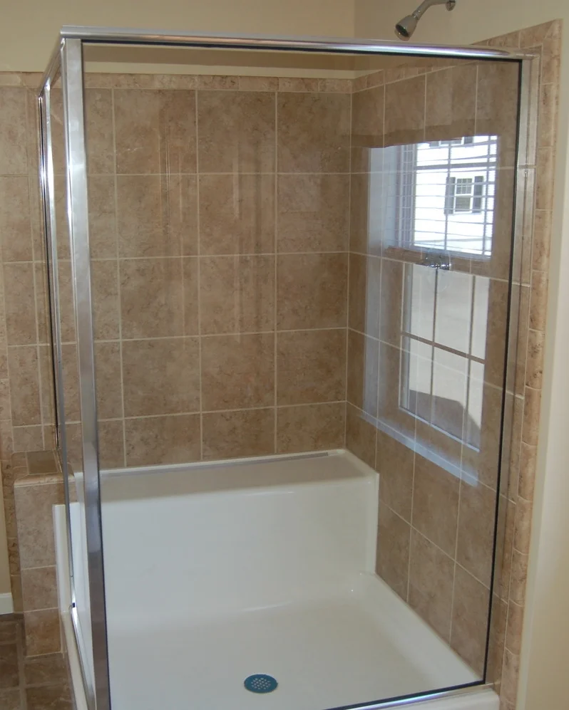 Opt. Corner Ceramic Tile Shower