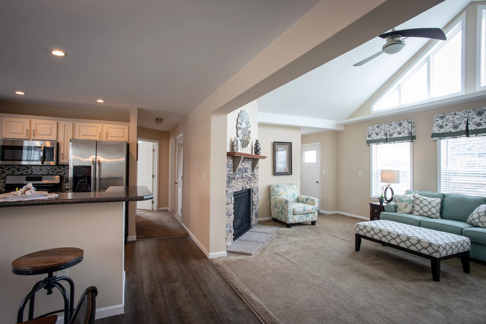 Pleasant_Valley_Homes_Models_67.jpg