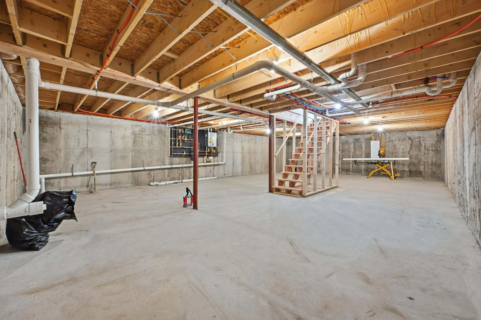 Basement 2.jpg