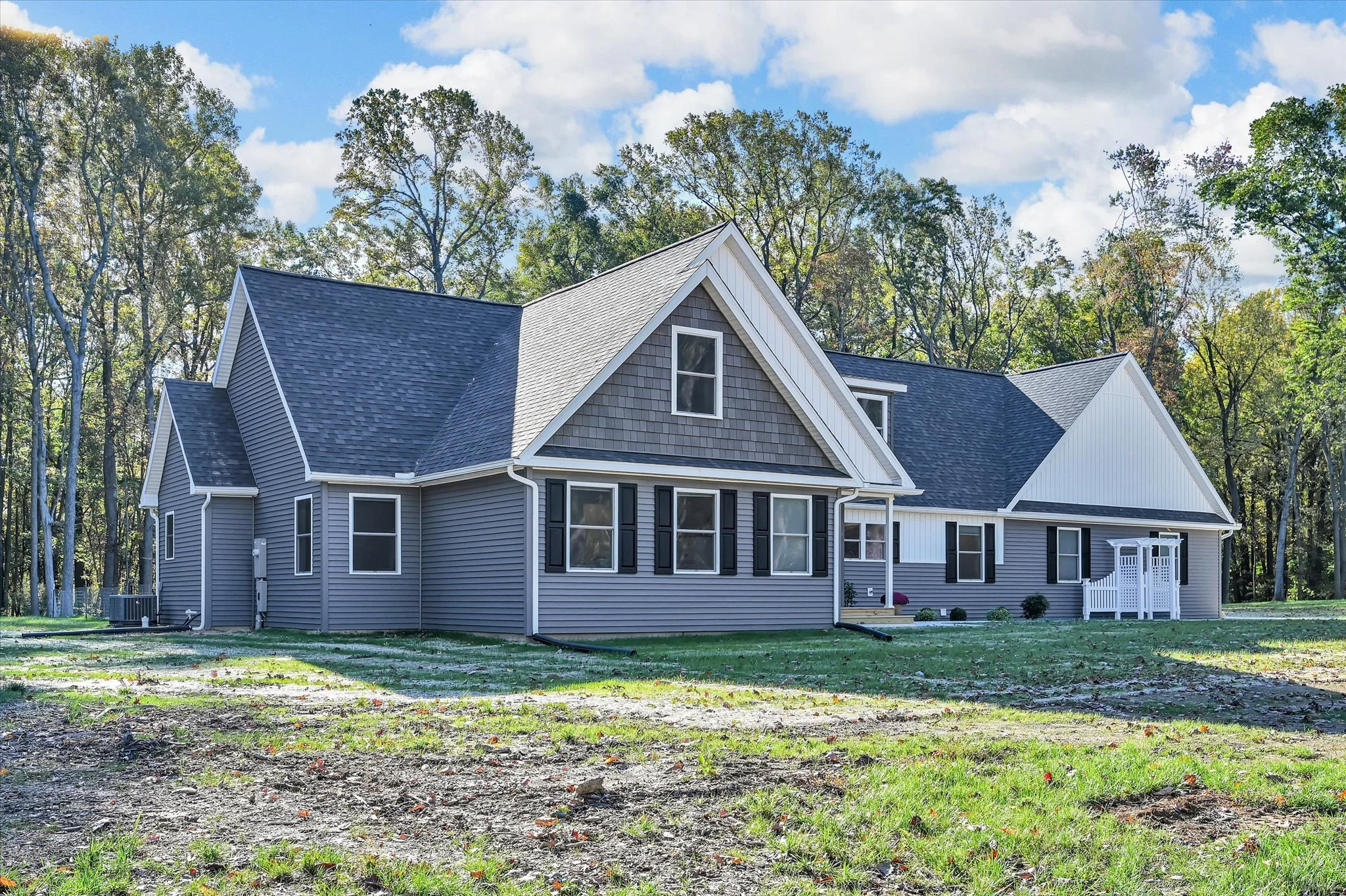 03-Exterior Front.jpg