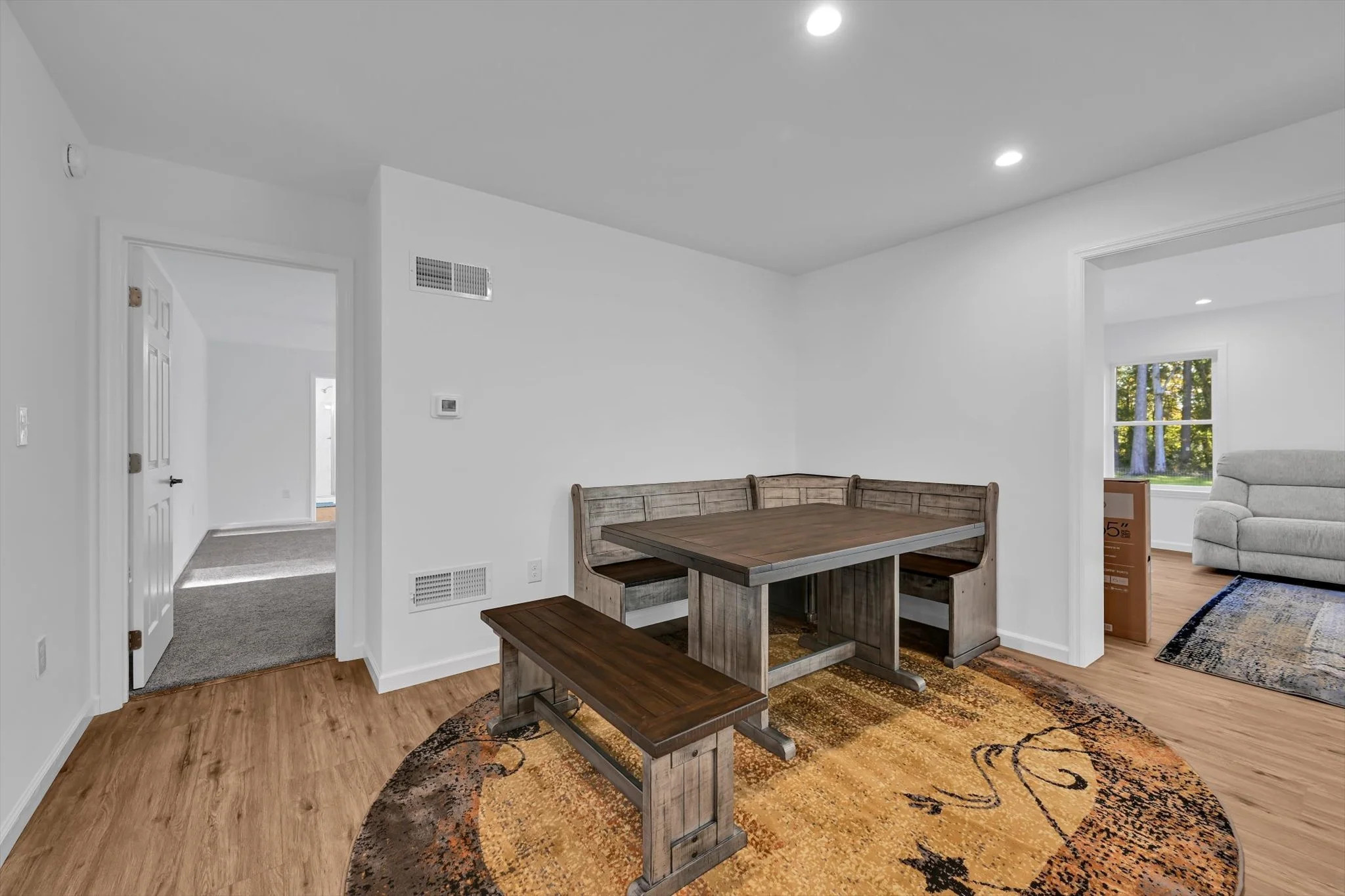 08-Dining Area.jpg
