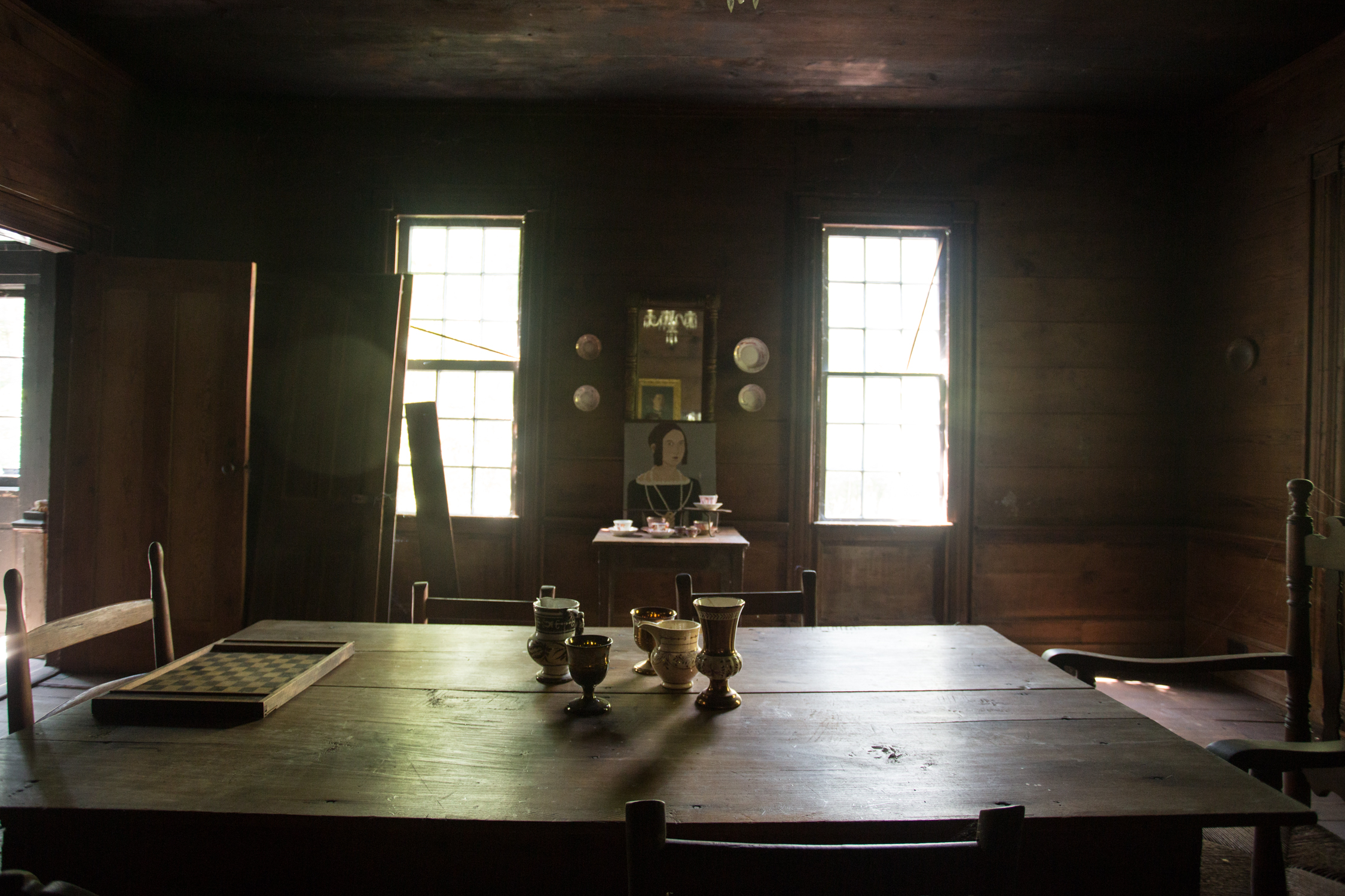 devils pond house_dining room4.jpg