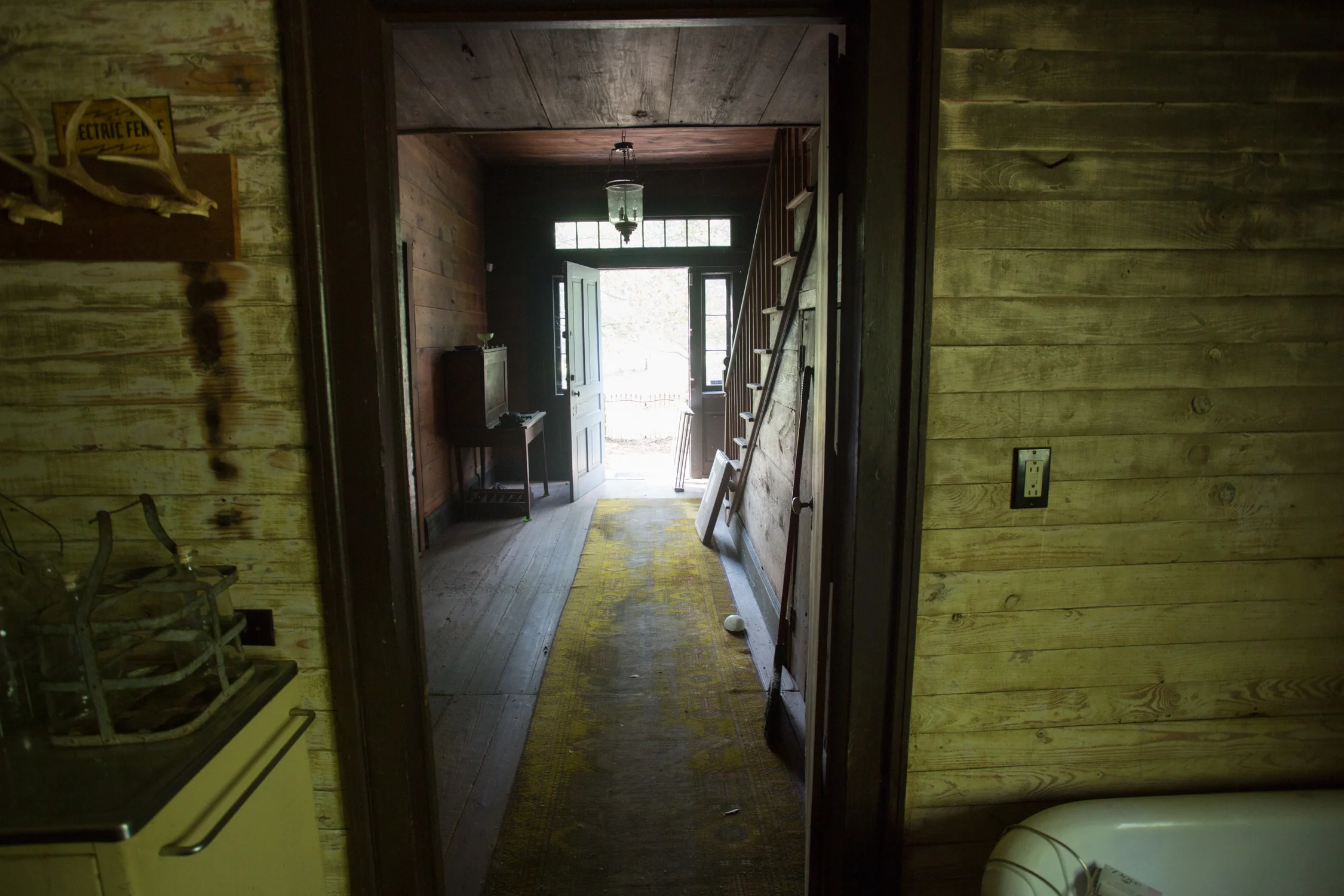 devils pond house_hall view.jpg