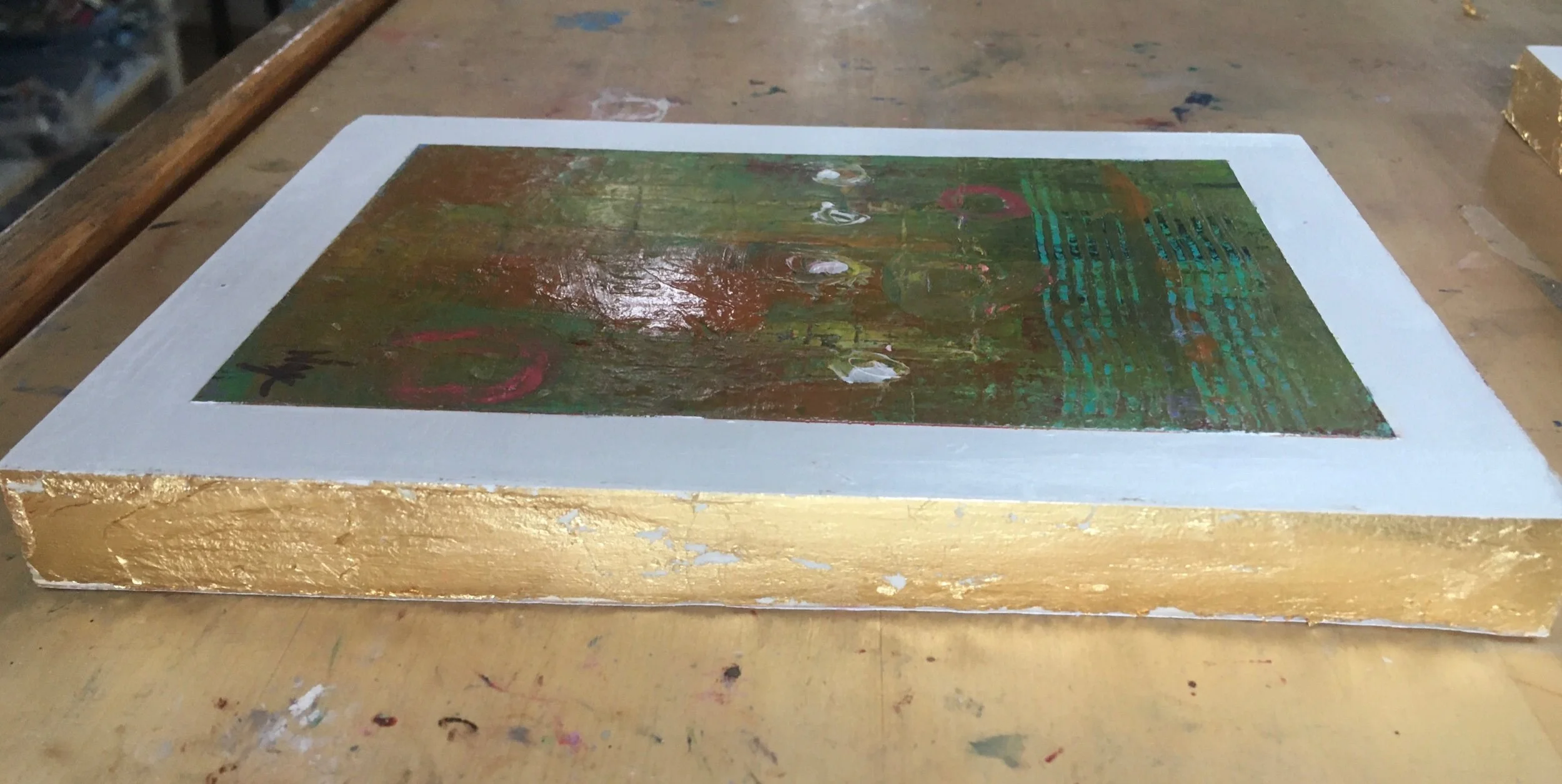 40996833-E163-4711-BFAB-F6F5A253E7AE