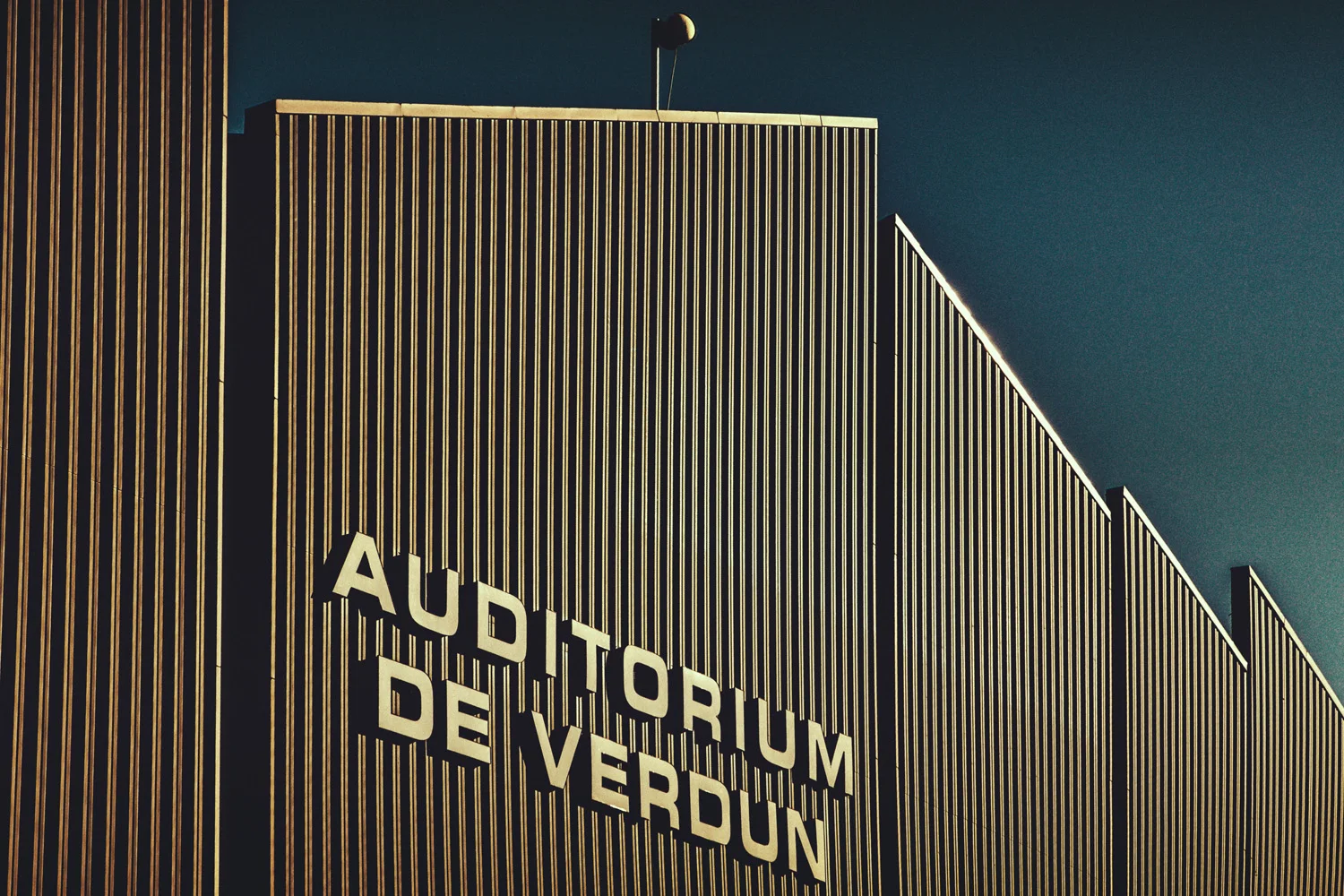 aud.jpg