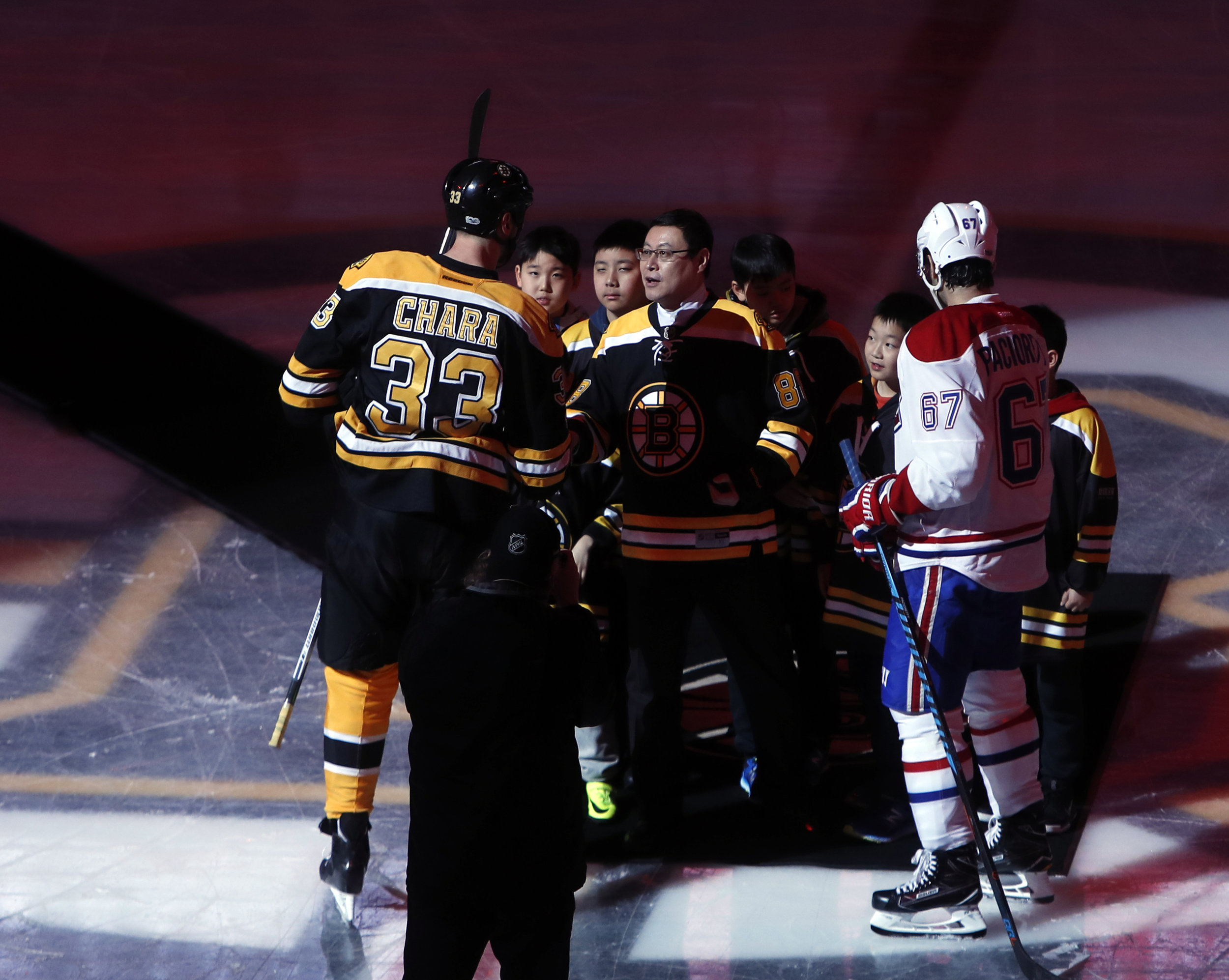 BostonBruins_ChineseCulturalNight2.JPG