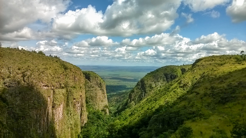  "Faille&nbsp;de Nyakuzu" looking towards the Tanzanian border and the endless African plains beyond 