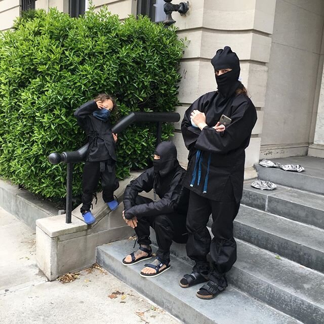 This family was having a Ninja Bday for their kid!