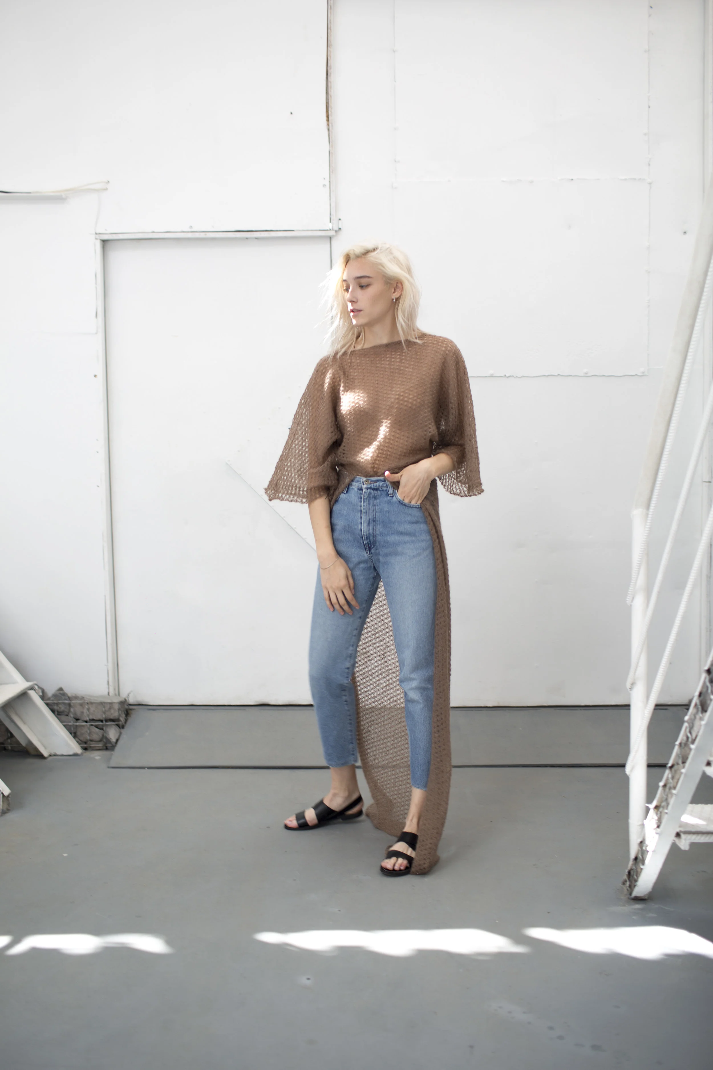 beige long top.jpg