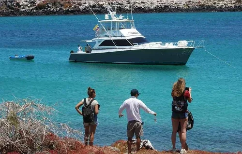  North Seymour Island 
