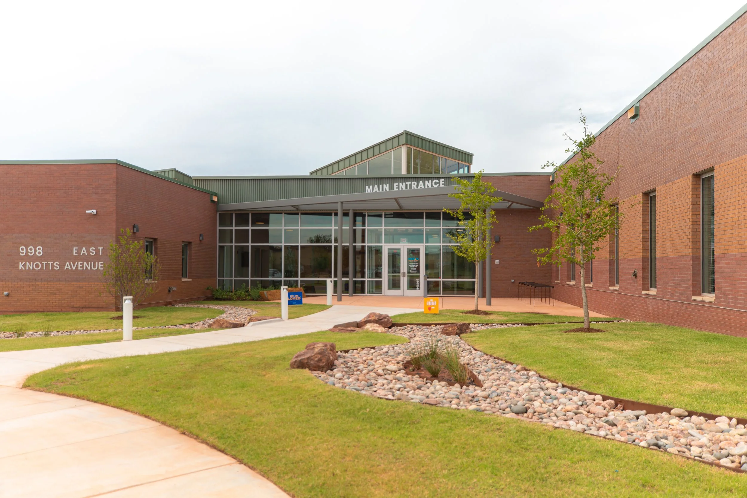 Exterior03.jpg