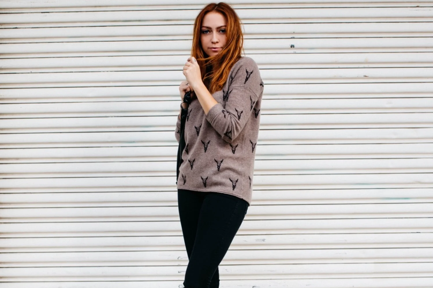 Sweater - Skull Cashmere | Jeans - Topshop | Shoes - Enzo Angiolini | Bag - Balenciaga || photos by Susannah Brittany
