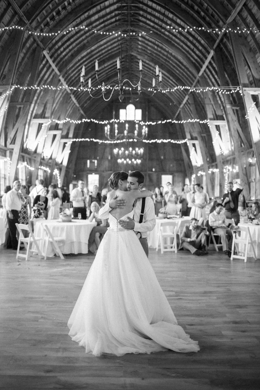 Sugarland Wedding- Bragas in the barn