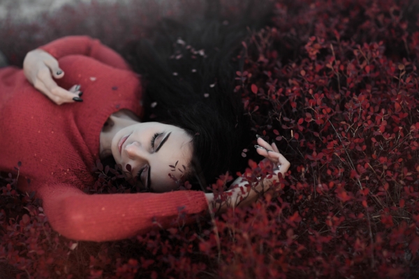 photo by veronika balasyuk