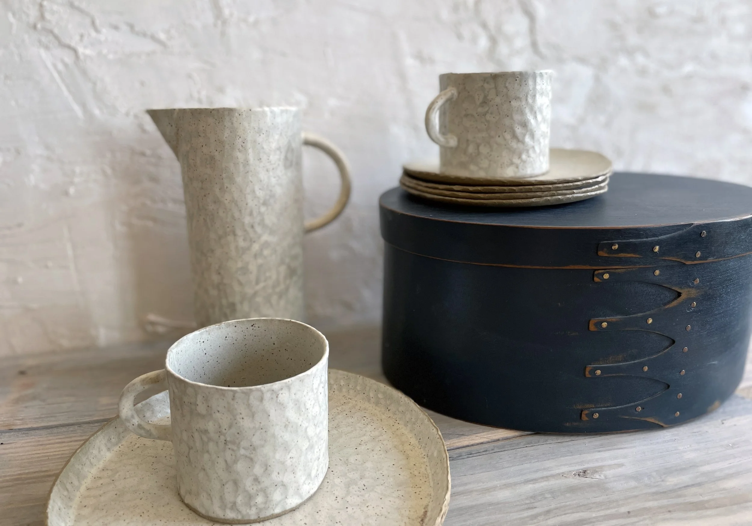 tableware ecru1 .jpg