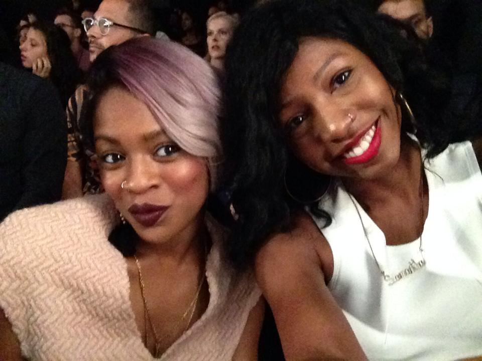 Selfies with my sista Samantha Black