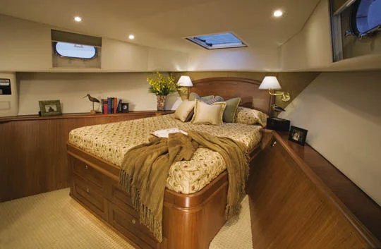 bedroom.JPG