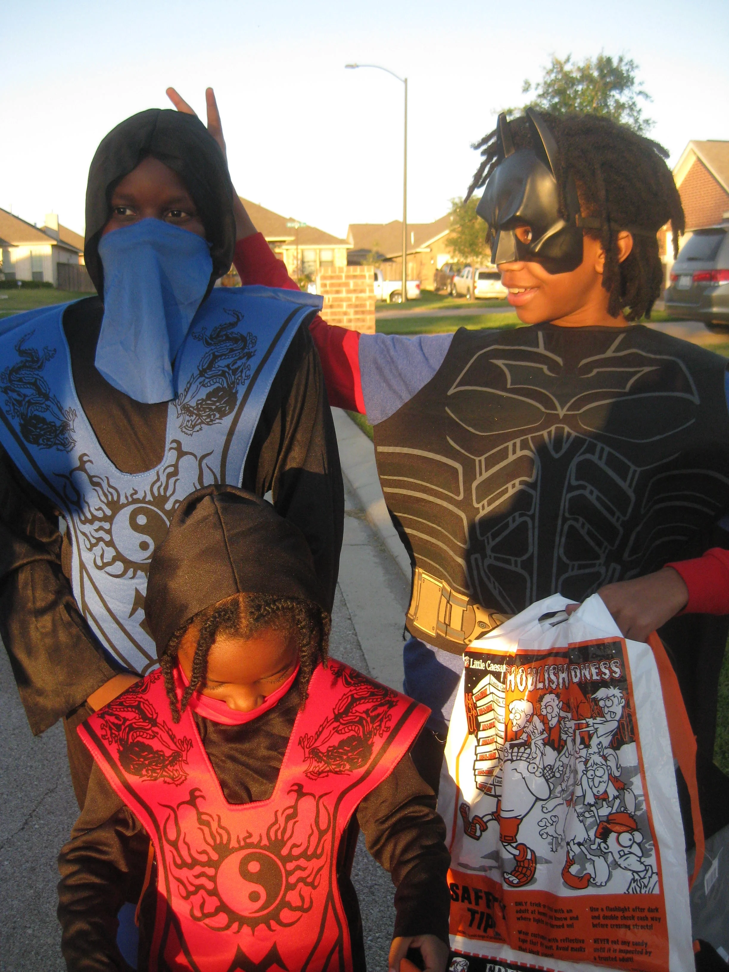 ninjas x3.jpg