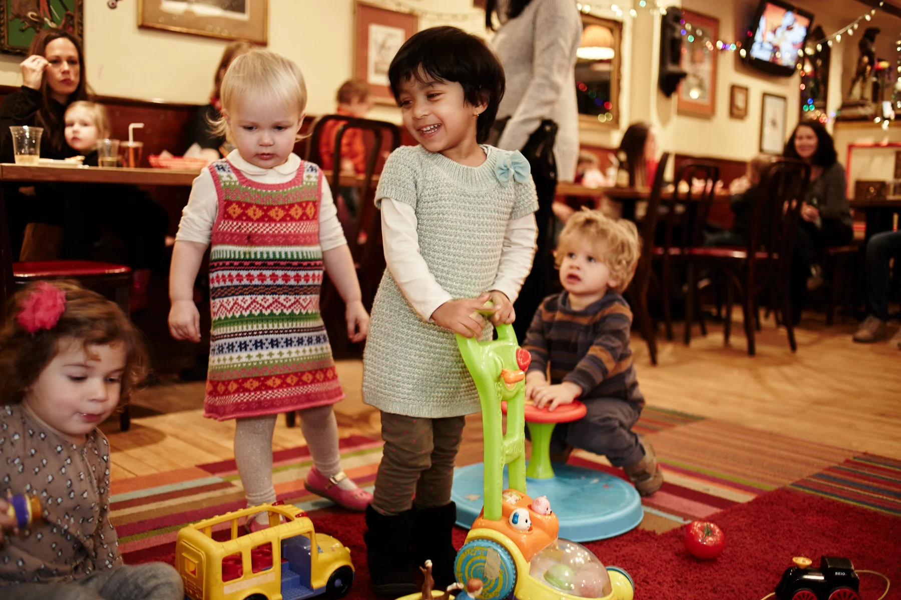 Fiona_brooklyn_birthday_076.jpg