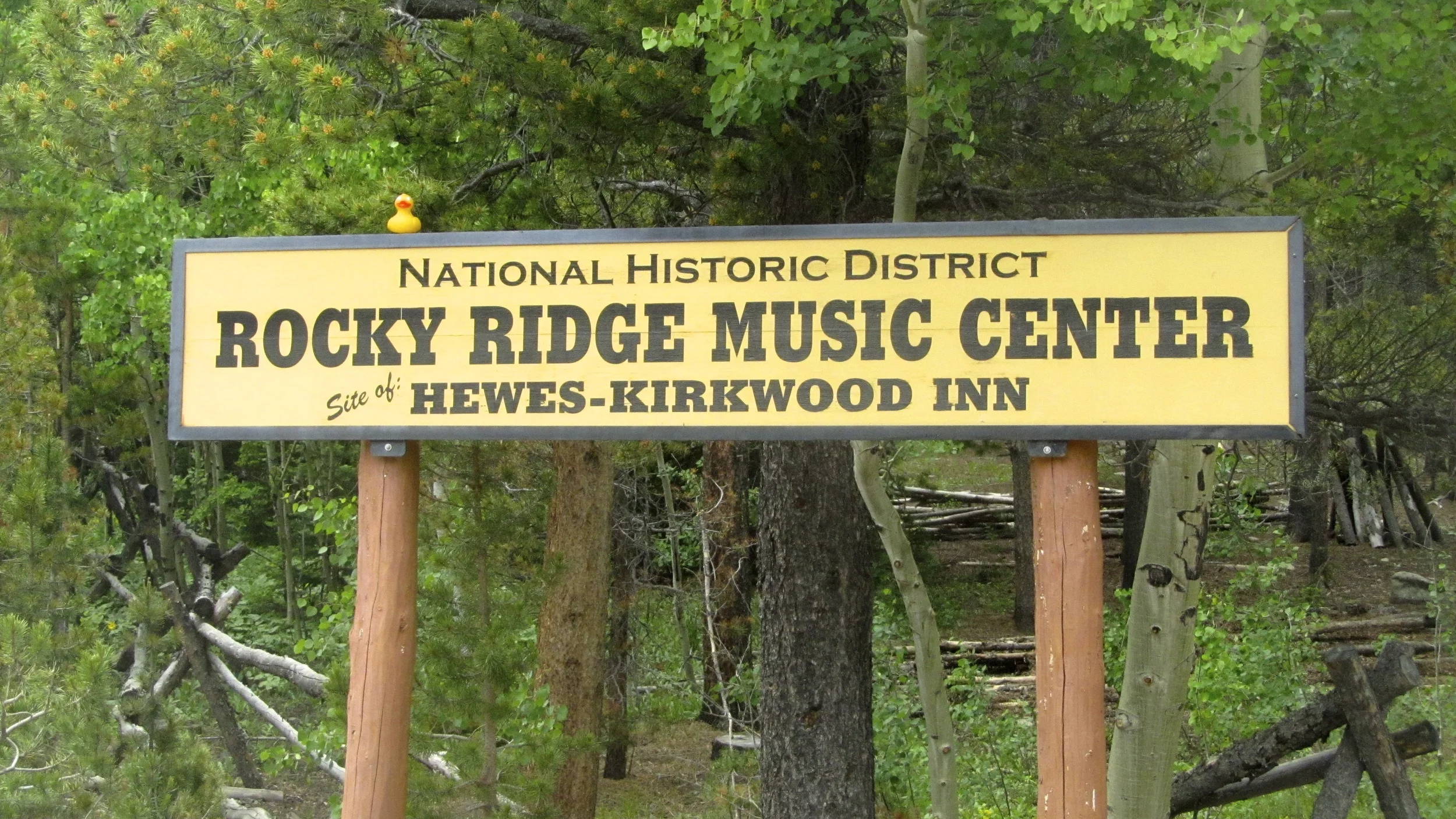 Charles Bryant performs "Wide Blue Run"