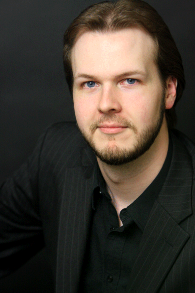 GRASS ROOTS: Stephen Hanna, baritone