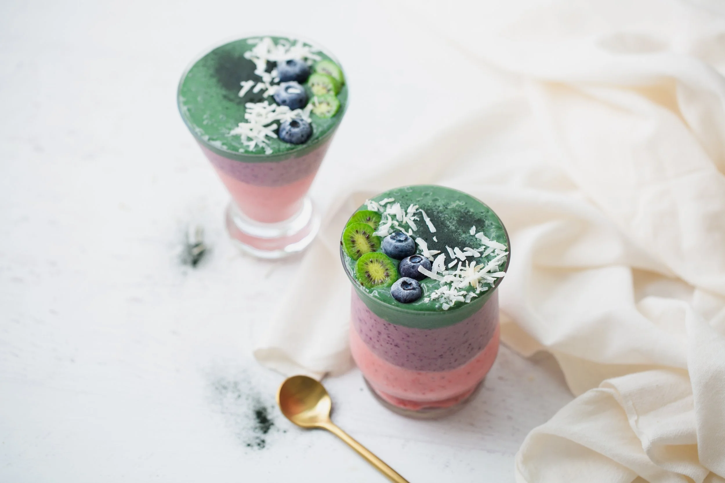 Nutrient-Rich Smoothies: Energizing Recipes for Women Over 40