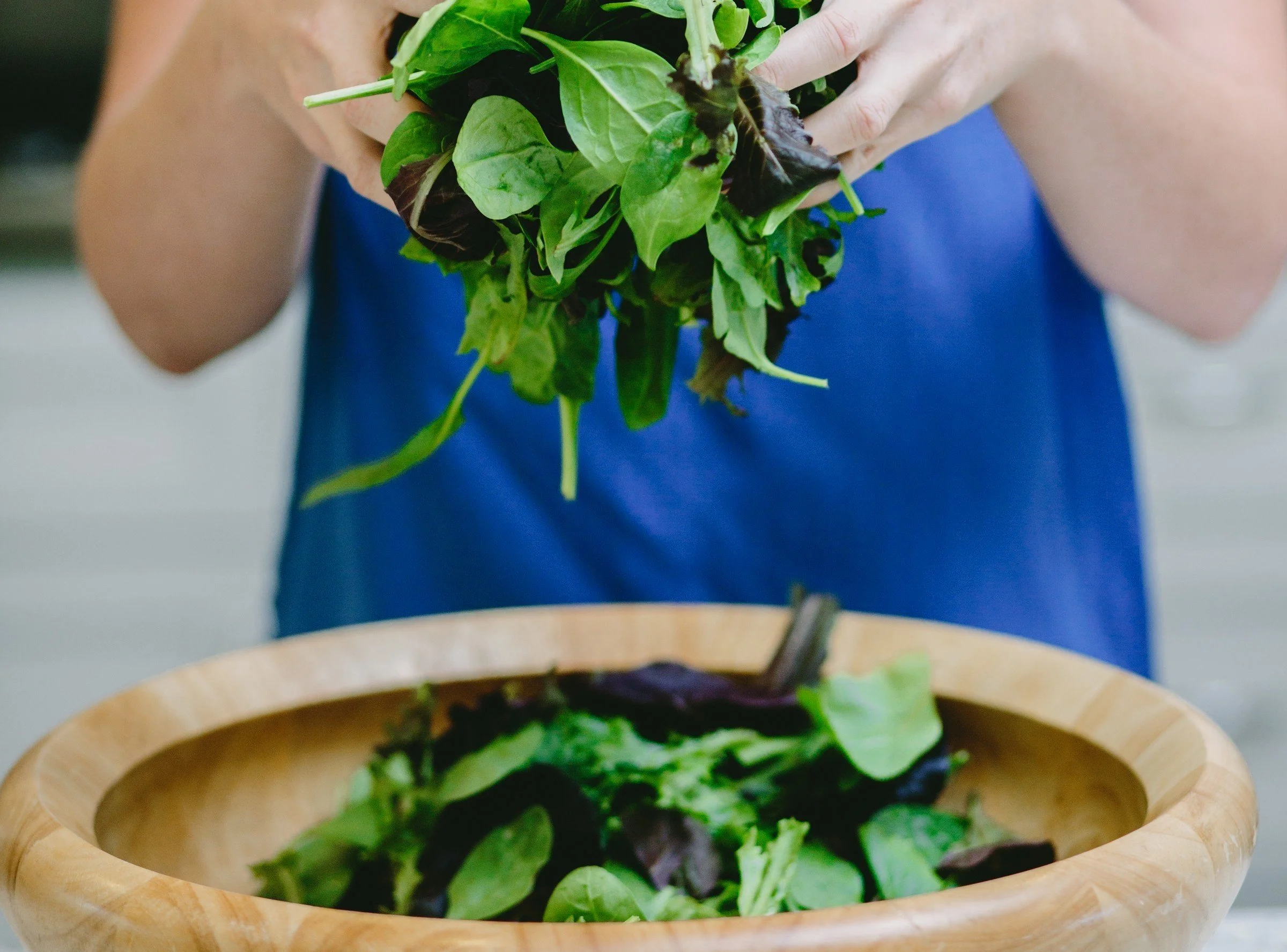Summer Fruit and Spinach Salad Recipe