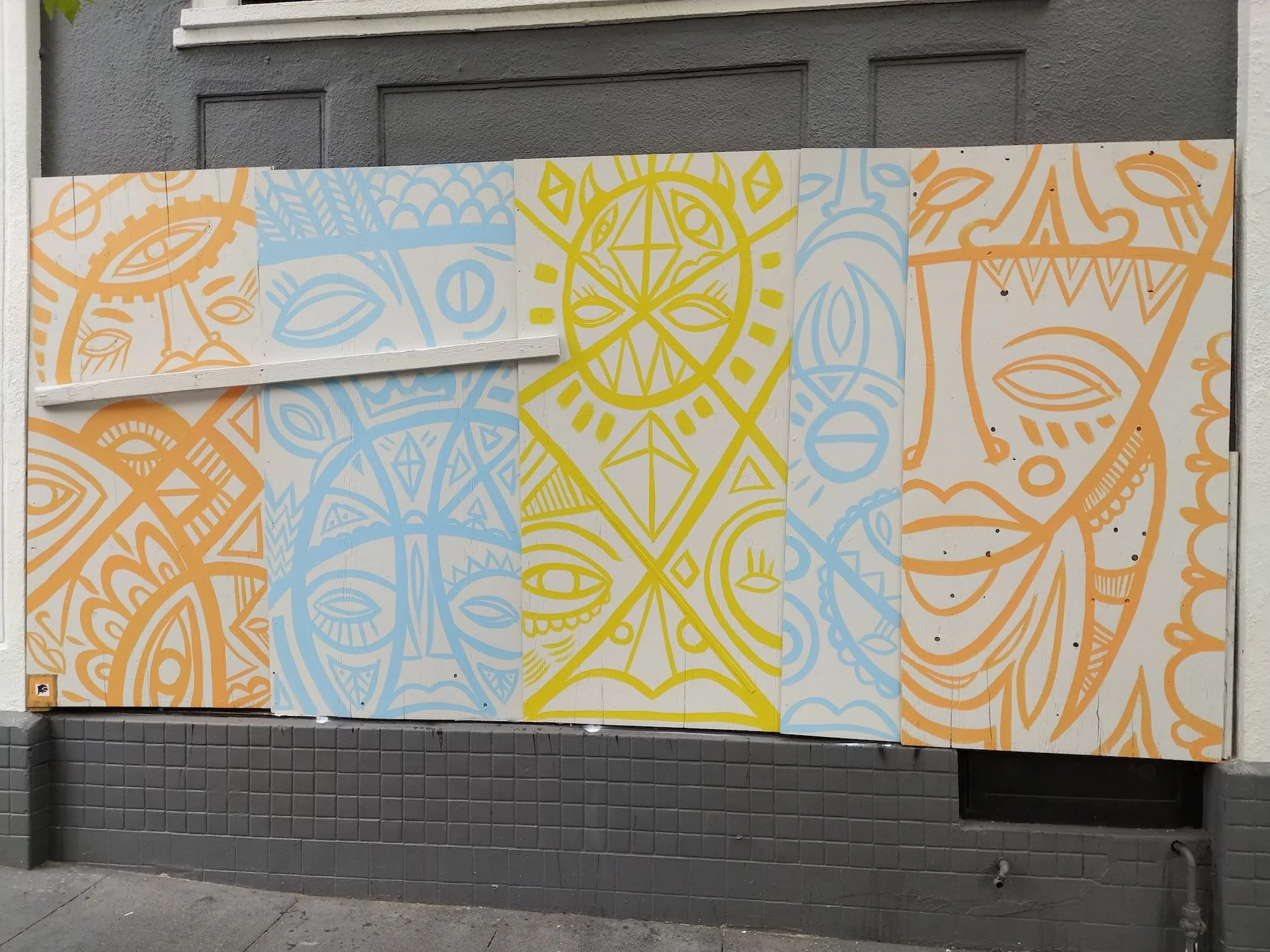 Betabrand mural 01.jpg