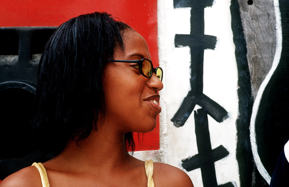 girl, callejon de hamel , havanna, cuba 1999