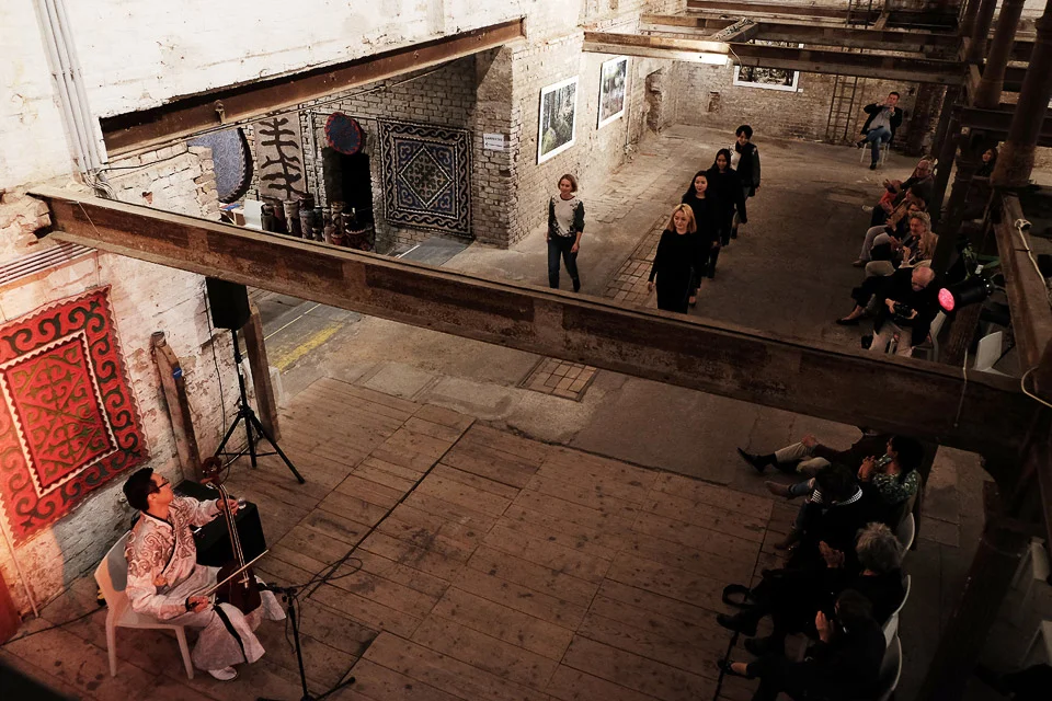 zacherlfabrik, vienna, austria • fashion show with the cashmere sisters