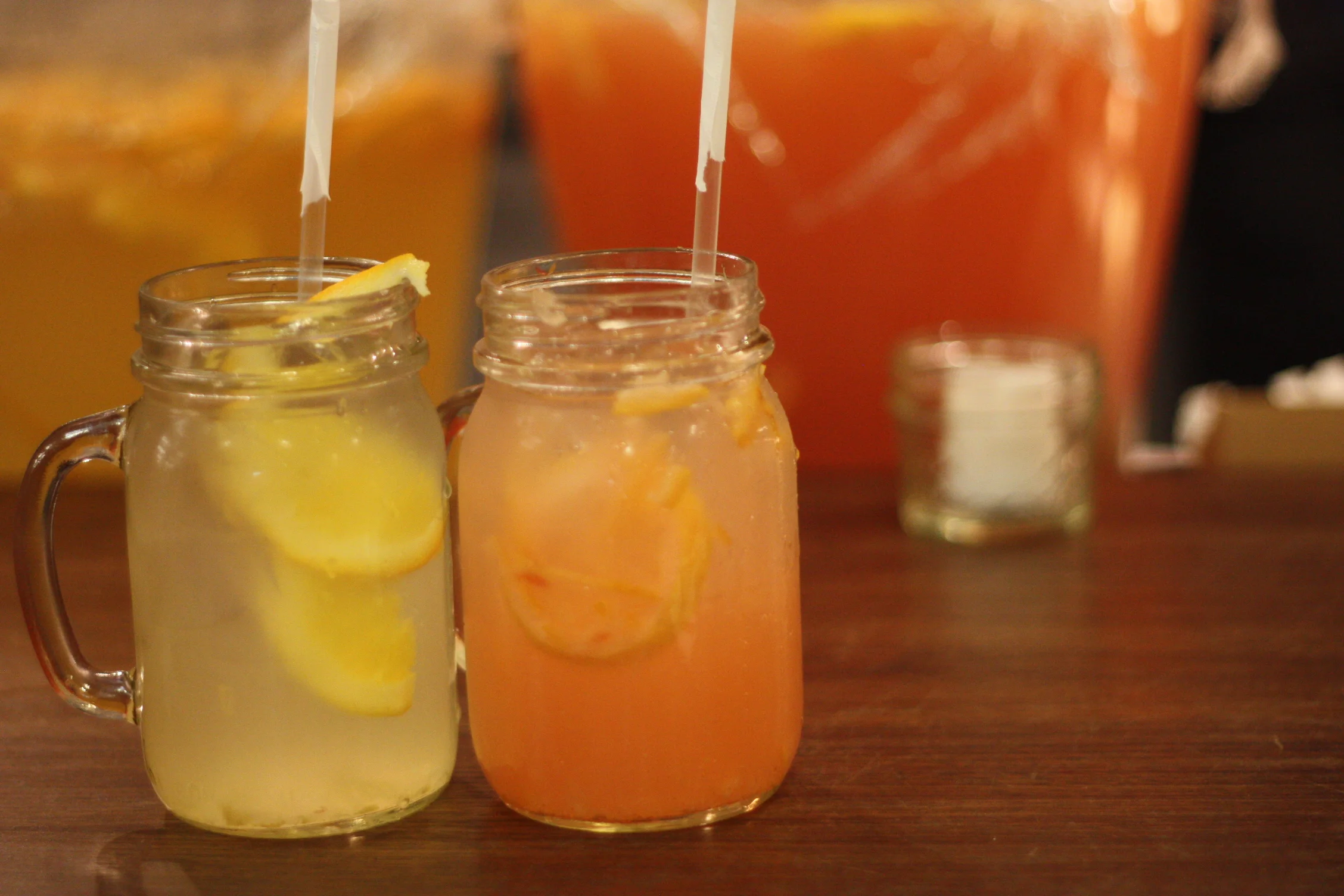 refreshing iced teas (non-alcoholic): citrusy and fruity, slightly sweet. just perfect on that hot day. 
