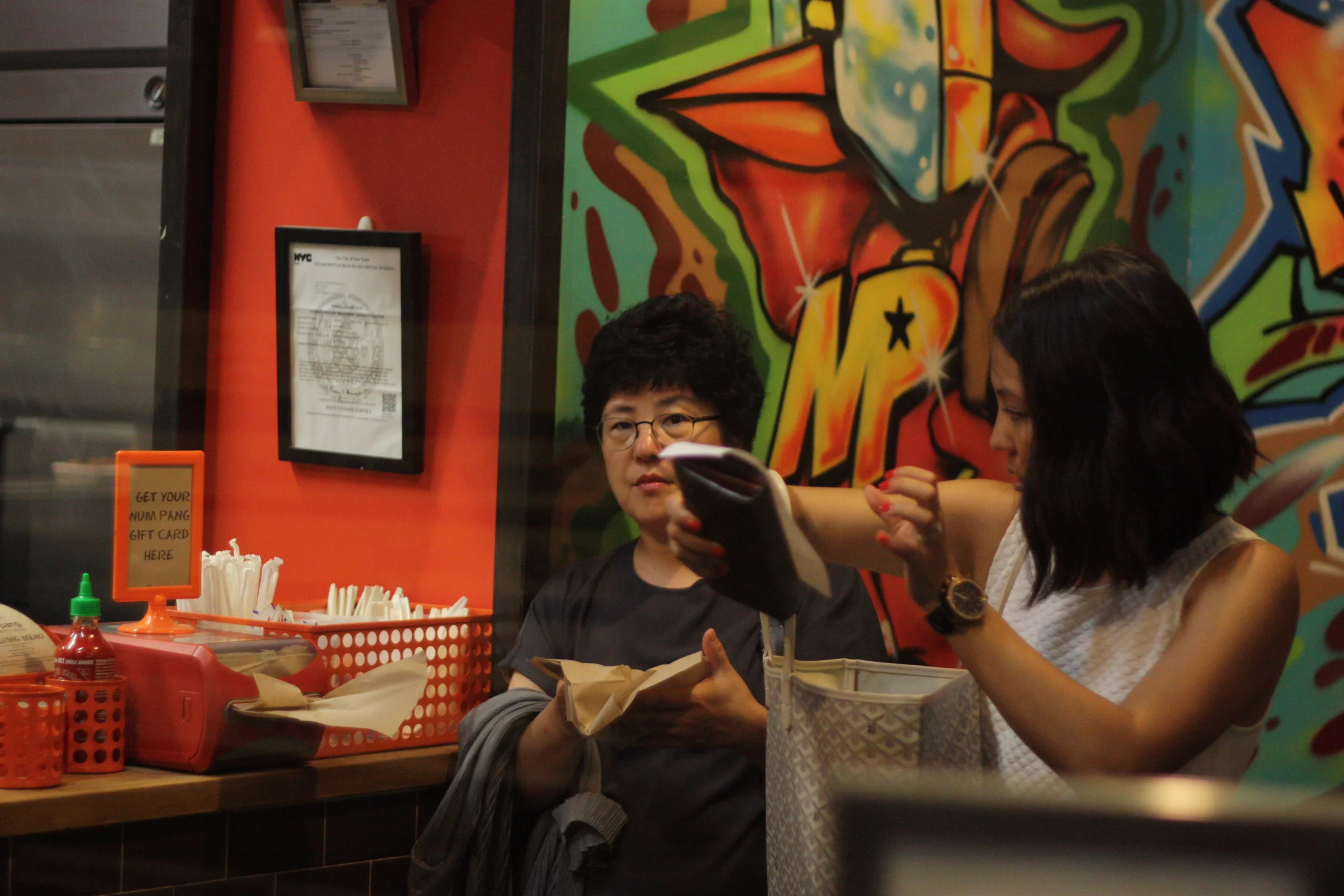 lunch was numpang for mommy & hubby, and mokbar ramen for daddy and me