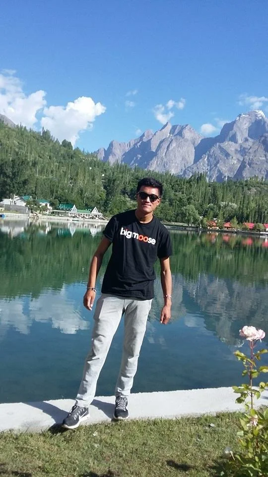 nima, my great sherpa friend who helped me reach 8000m on manaslu
